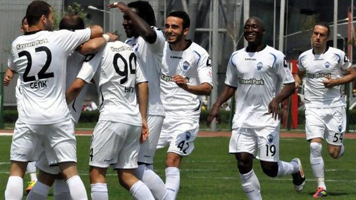 Üst lig için mücadale edeceğiz