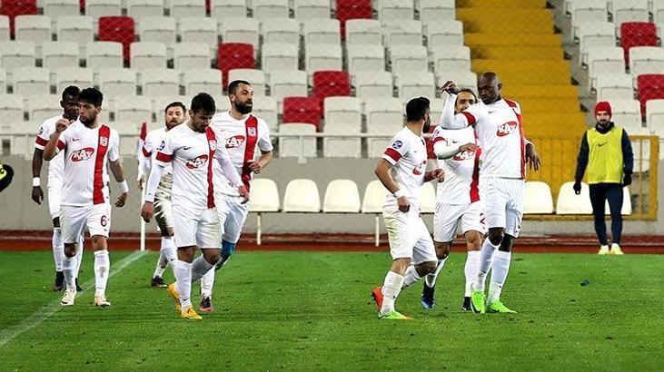 Balıkesirspor'da 1 puana 4 fire