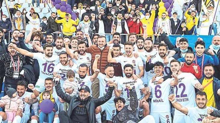 Misli.com 2. Lig Kırmızı Grup'ta şampiyon Eyüpspor