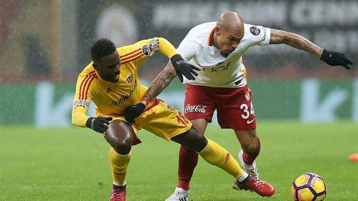 Nigel de Jong çalışmalara başladı