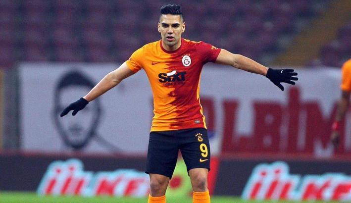 Son dakika haberi: Galatasaray'da Radamel Falcao 3 hafta yok