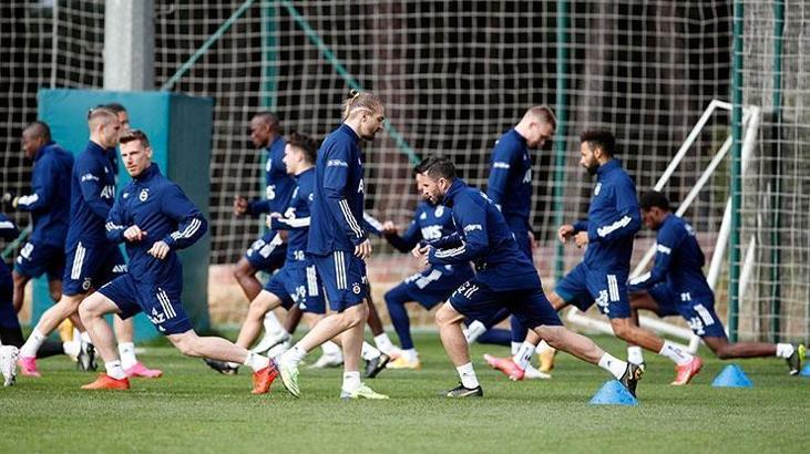 Fenerbahçe'de Gaziantep FK maçı hazırlıkları tamamlandı