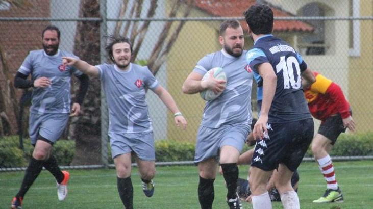 Üniversiteler Ragbi Ligi'nde grup maçları sona erdi