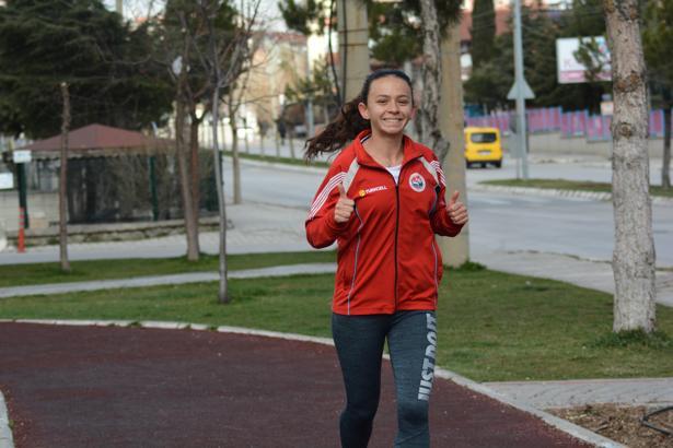 Rüzgarın kızının hedefi olimpiyatlar