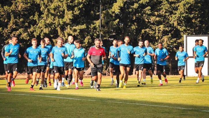 Altay'dan akademi atağı