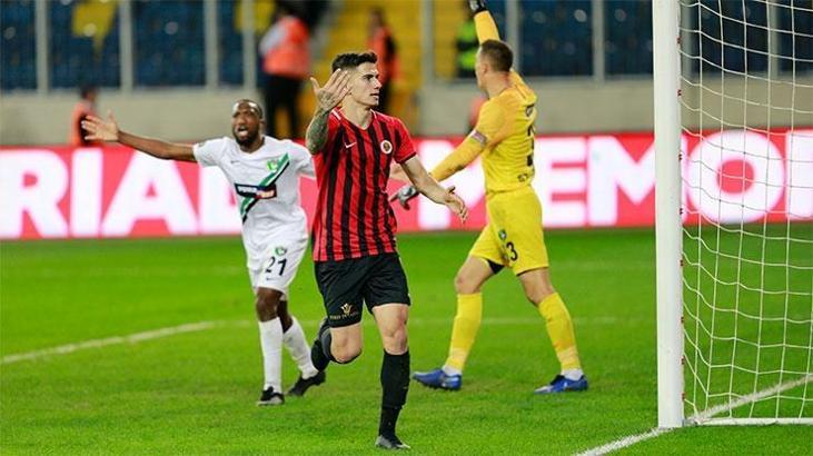 Galatasaray'ın yeni gözdesi Berat Ayberk Özdemir