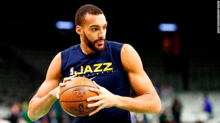 Rudy Gobert kafaları karıştırdı! Corona virüsün yeni belirtileri mi var?