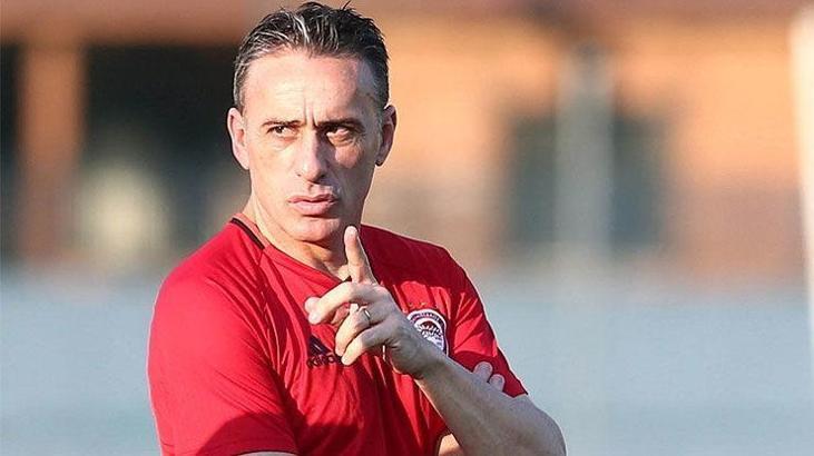 Bento Olympiakos'tan ayrıldı ama...