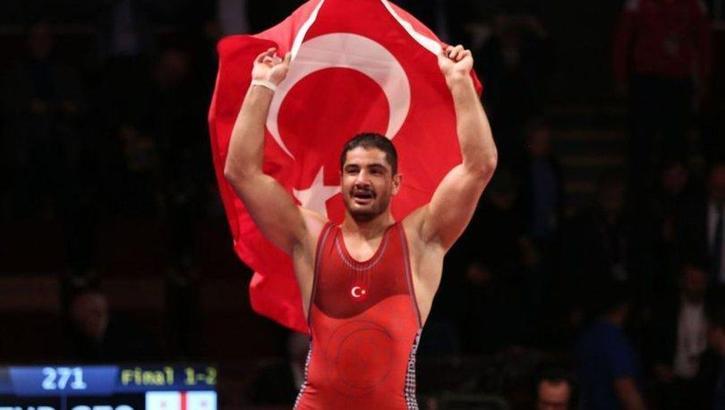 Taha Akgül'ün hedefi altın madalya