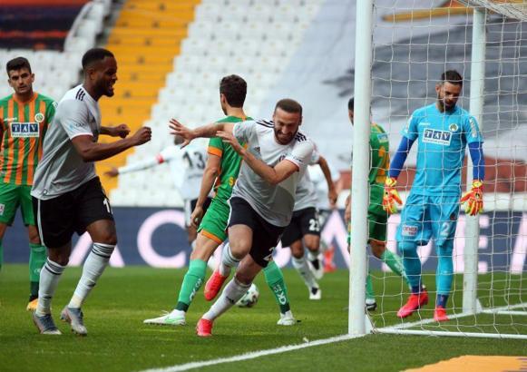 Alanyaspor'dan Beşiktaş maçı sonrası eleştirilere yanıt