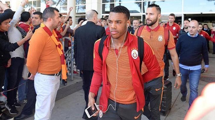 Galatasaray Antalya'ya olaylı geldi