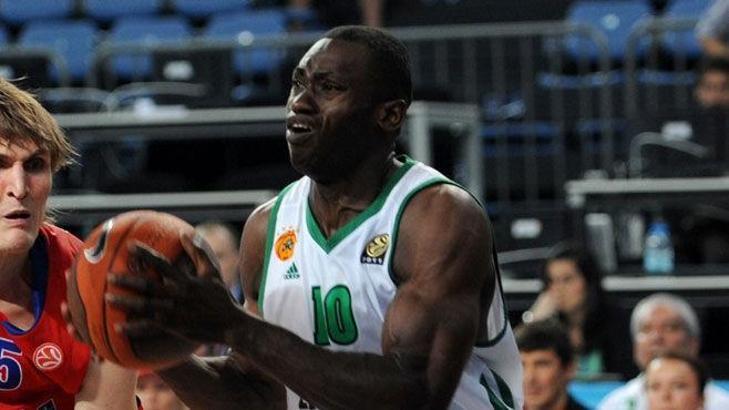 Sato 2 yıl Fenerbahçe Ülker'de