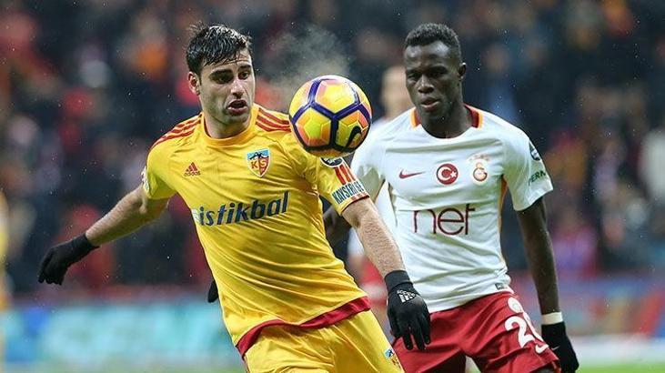 Trabzonspor Deniz Türüç ile anlaştı!