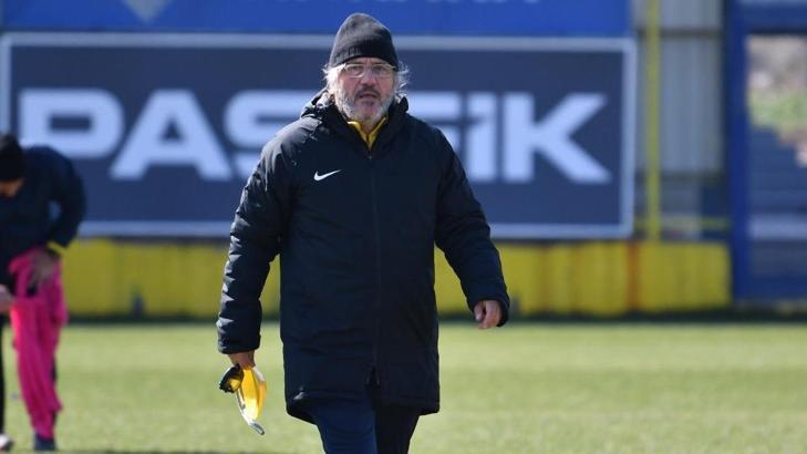 Mustafa Reşit Akçay'dan TFF'ye çağrı: Süper Lig 21 ya da 22 takımla devam etsin!