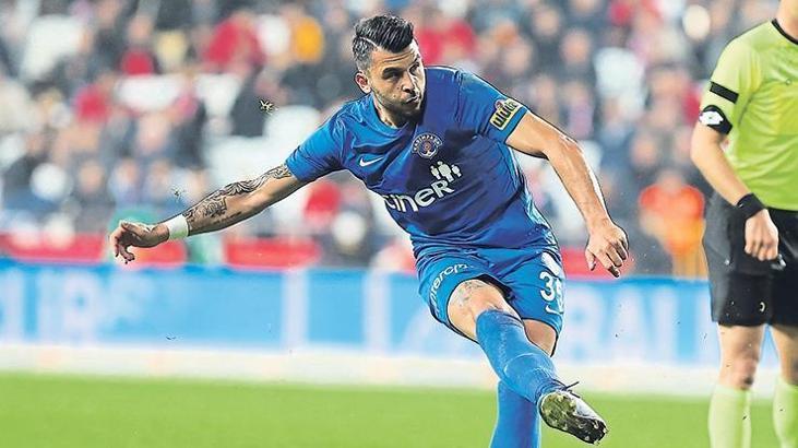 İşte Aytaç Kara'nın Kasımpaşa'da kadro dışı kalma nedeni