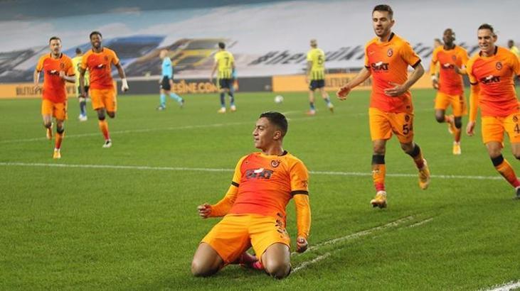 Galatasaray'da dejavu | Kadıköy'de Fenerbahçe galibiyet fayda getirmedi