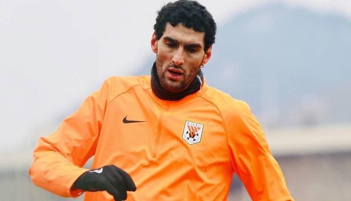 Corona virüse yakalanan ilk Çin Süper Lig oyuncusu Fellaini!