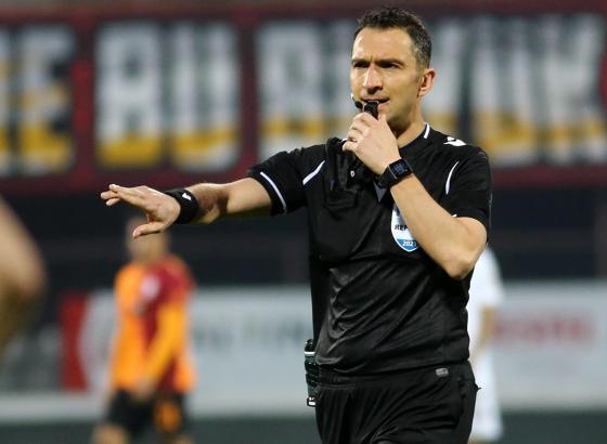 Fenerbahçe-Denizlispor maçının VAR hakemi Abdulkadir Bitigen