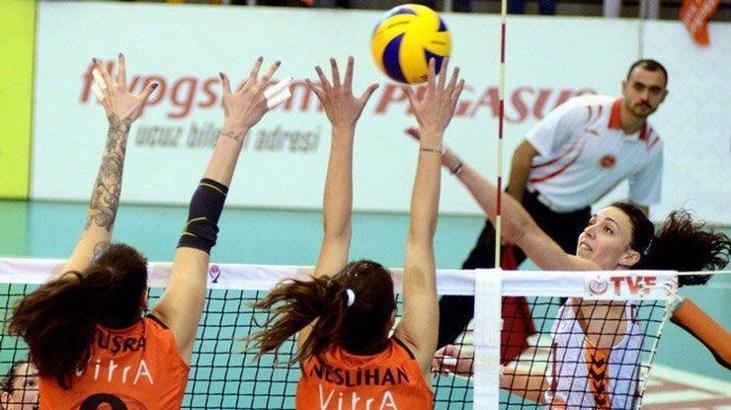 Galatasaraylı voleybolculara büyük eziyet!