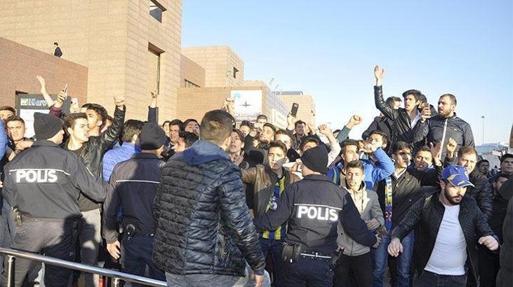 Fenerbahçe'ye Gaziantep'te protestolu karşılama