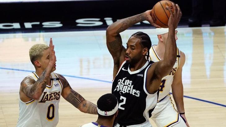 Los Angeles Clippers, eksik Lakers'ı rahat geçti