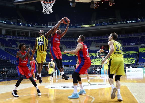 Fenerbahçe Beko, CSKA Moskova'yı elinden kaçırdı!
