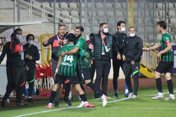 Şampiyonluk hedefleyen Kocaelispor, Erhan Altın ve ekibiyle 2'de 2 yaptı