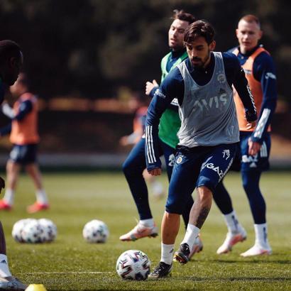 Fenerbahçe haberi: İrfan Can Kahveci'den paylaşım
