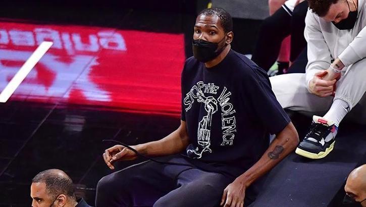 Durant hakaret dolu mesajları nedeniyle ceza aldı
