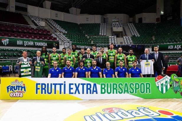 Frutti Extra Bursaspor'da bir oyuncunun Kovid-19 testi pozitif çıktı