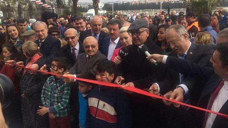TJK, 3.At'la Terapi Merkezi'ni İzmir Şirinyer Hipodromu'nda açtı