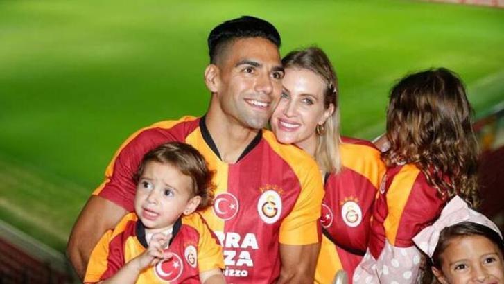 Falcao forma giydi, etkileşim rekoru kırıldı!
