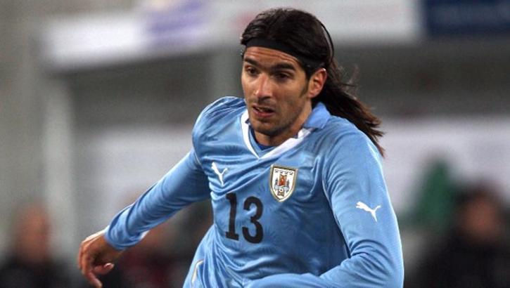 44 yaşındaki Sebastian Abreu 31. transferini gerçekleştirdi