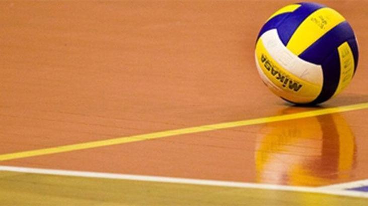 Karda voleybol keyfi Erciyes'te