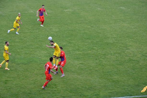 Tarsus İdman Yurdu - Kardemir Karabükspor maç sonucu: 4-0
