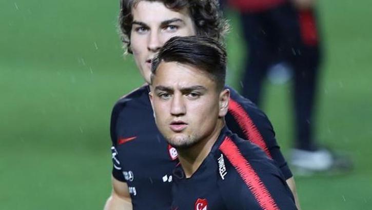 Cengiz Ünder, Çağlar Söyüncü, Ozan Tufan... Türkiye'nin sporcuları Hatay için el ele