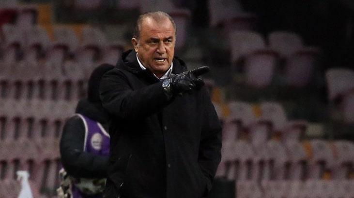 Galatasaray tek forvete dönüyor