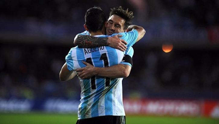 Barcelona'da Aguero transferi için Lionel Messi devrede