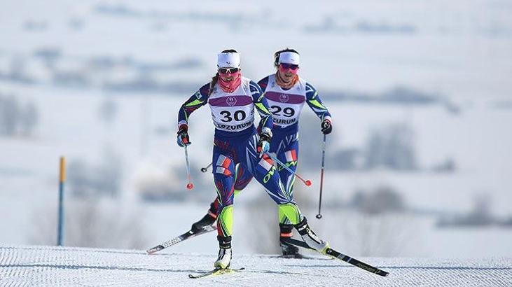 Kayaklı koşu kızlar 7,5 km'de altın madalya Kuskova'nın