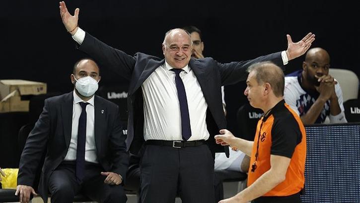 Efes maçında çileden çıkan Laso'nun cezası belli oldu