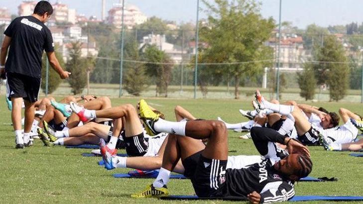 Beşiktaş'ın Antalya kampı sürüyor
