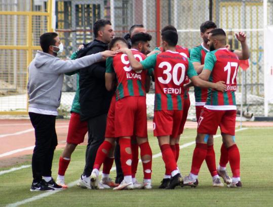 Karşıyaka, yarın Batman Petrolspor'u ağırlayacak