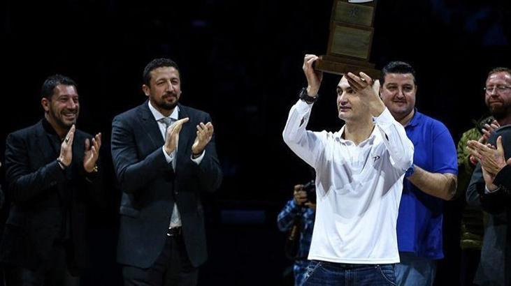 Petar Naumoski, basketbolseverlerle buluştu