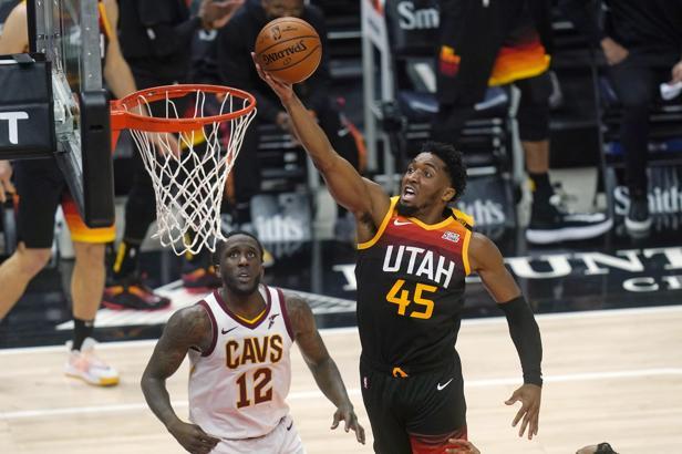 NBA lideri Utah Jazz kazanmaya devam ediyor
