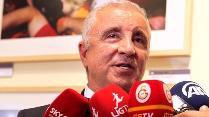 ..Ve Ünal Aysal Arena'ya geldi