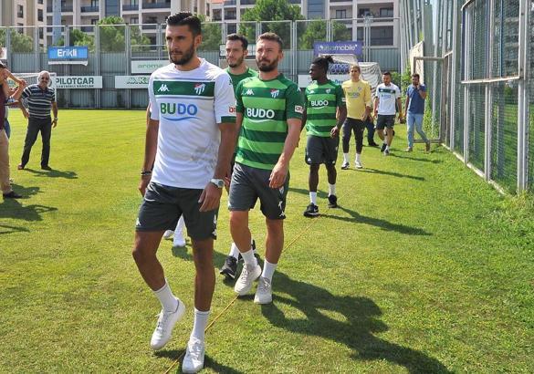 Bursaspor transfer yasağını kaldırdı, kadroyu tamamladı