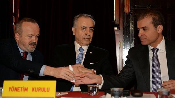 Galatasaray'da toplantılar telefonda yapılacak