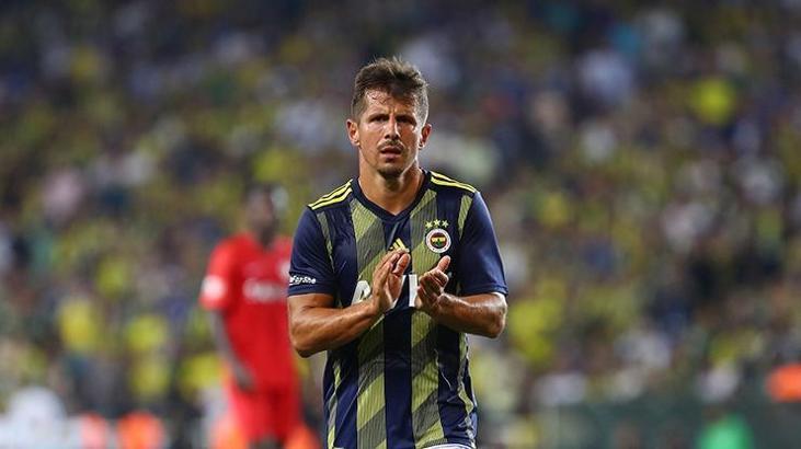Emre Belözoğlu'ndan açıklama: Evde çalışacağız!