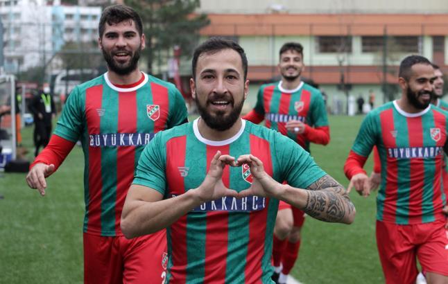 Karşıyaka'da Anıl ve Özgür'ün iyileşmesi yüzleri güldürdü