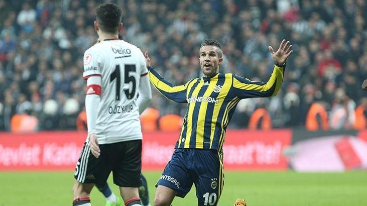 İngilizler, Van Persie ve Oğuzhan'ı manşete taşıdı!